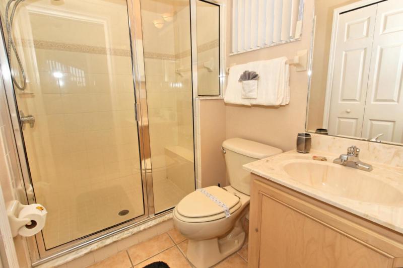 Calabay Parc At Tower Lake - 4 Bed 3 Baths Villa Дейвънпорт Екстериор снимка